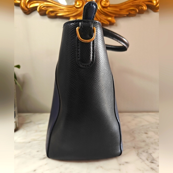 🩷SOLD💚 Vera Bradley Leather "Morgan" Black & Blue Trapeze 2-Way Bag | Rare - Picture 6 of 12